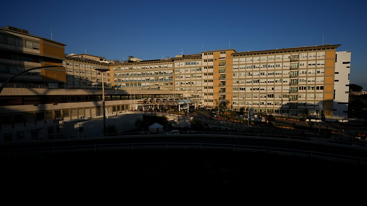 Gemelli Hastanesi