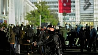 Saraçhane meydanındaki protestolar 19 Mart'tan beri devam ediyor.