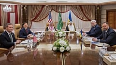 Ukrainische und US-amerikanische Beamte erörtern bei einem Treffen die Möglichkeit eines Friedens, Jeddah, Saudi-Arabien, Dienstag, 11. März 2025