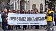 İstanbul Üniversitesi'nde akademisyenlerin eylemi