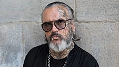Badanie bada logikę stojącą za polityką drzwi berlińskich klubów - Na zdjęciu: Bramkarz Berghain Sven Marquardt
