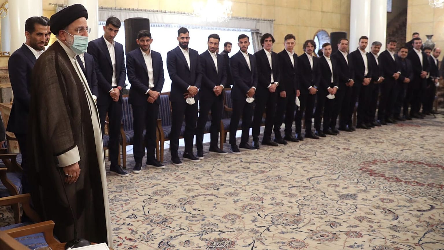 دیدار بازیکنان تیم ملی پیش از اعزام به جام جهانی قطر با ابراهیم رئیسی