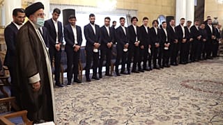 دیدار بازیکنان تیم ملی پیش از اعزام به جام جهانی قطر با ابراهیم رئیسی