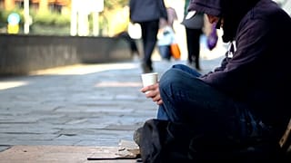 عکس تزئینی از تکدی‌گری