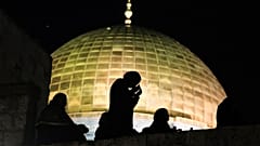 صلاة  ليلة القدر في المسجد الأقصى