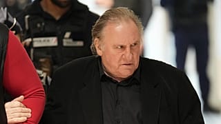 Gerard Depardieu llega a su juicio por las supuestas agresiones sexuales a dos mujeres - Jueves, 27 de marzo