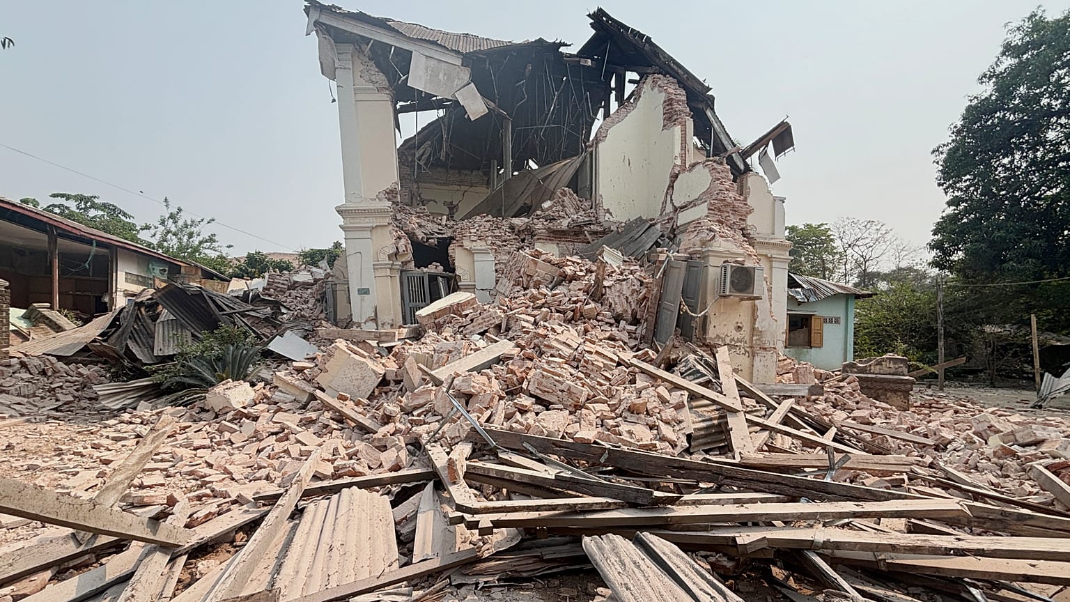 A building in Naypidaw is damaged after an earthquake in central Myanmar, 28 March, 2025