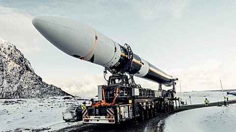 Isar Aerospace Launch Vehicle "Spectrum" rozwija się w Andoya Spaceport w Nordmela, na wyspie Andøya w Norwegii, 1 marca 2025 r.