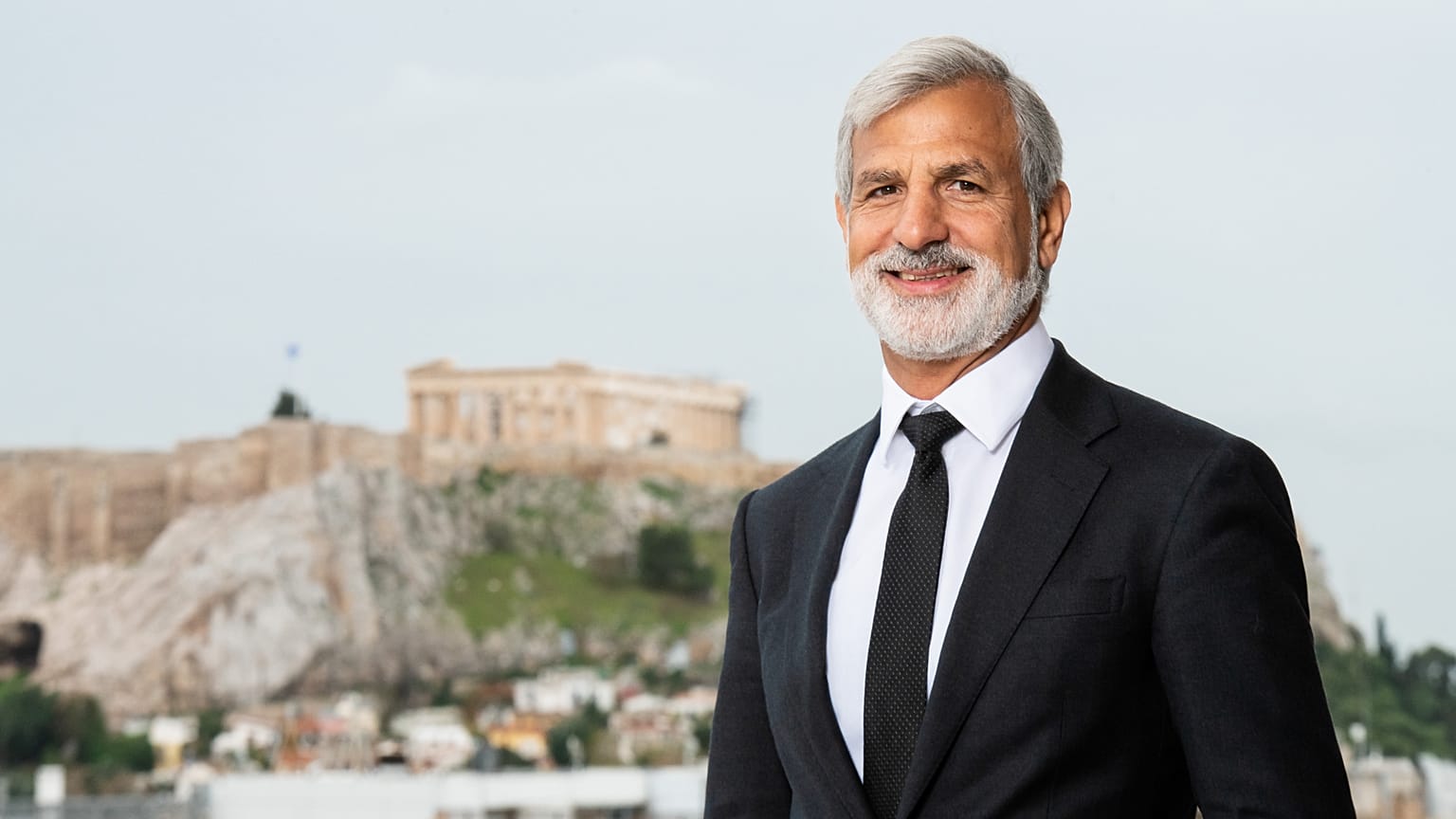 Θέμης Θεμιστοκλέους  Επικεφαλής του Γραφείου Επενδύσεων για την περιοχή ΕΜΕΑ - UBS Global Wealth Management (GWM)