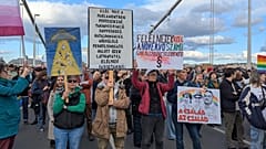 Tüntetés Budapesten 2025. április 1-én