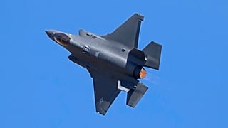 Un avion de combat américain F-35