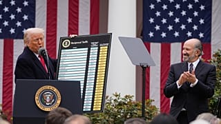 Trump anuncia las nuevas tasas arancelarias este miércoles en la Casa Blanca.