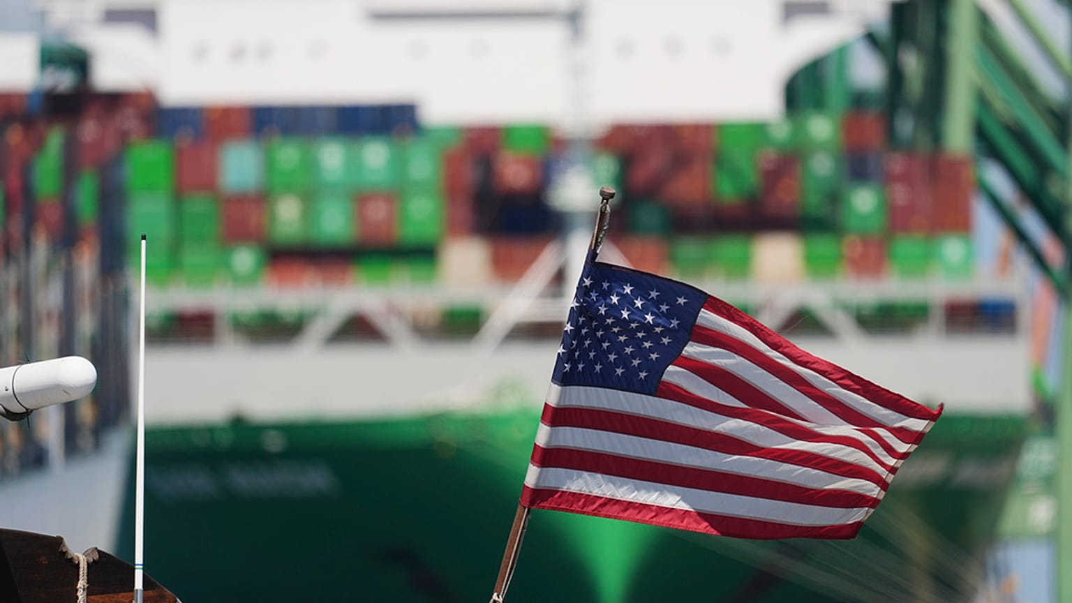 Trump anunciou uma tarifa de 20% para a União Europeia, com efeitos a partir de 5 de abril de 2025