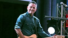 Bruce Springsteen yayınlanmamış şarkılarından oluşan yedi albüm yayınlayacak, 'Track ll: The Lost Albums' 