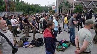 Az M23 lázadó csoport által fogságba ejtett román zsoldosok a Kongói Demokratikus Köztársaságban, Gomában