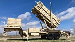 Un sistema de defensa antimisiles Patriot estadounidense