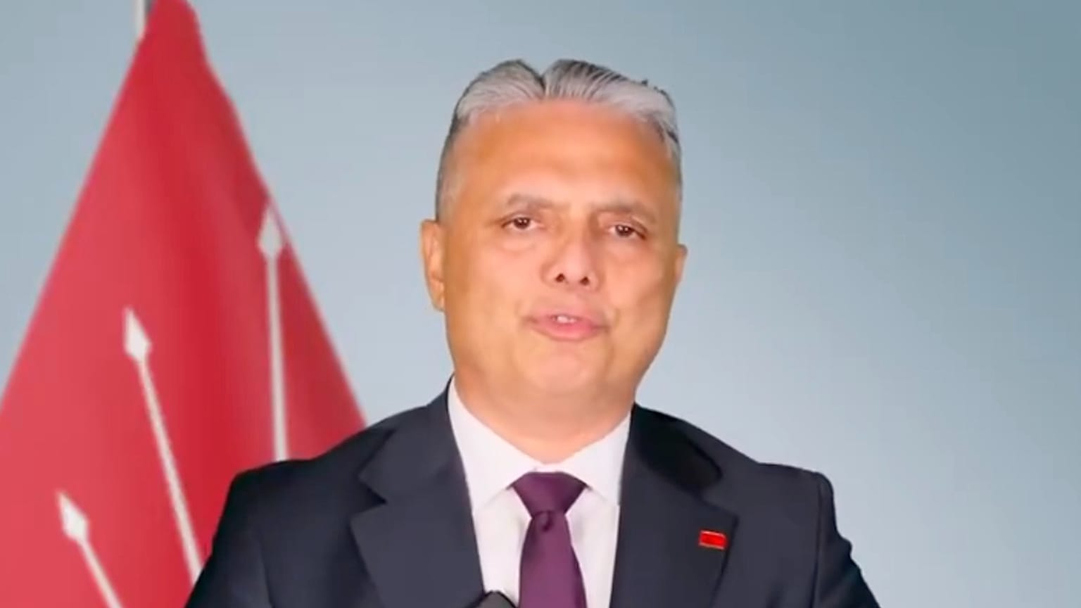 Ümit Uysal - X