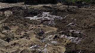 Съемка с беспилотника из инкубатора для трупов в окрестностях Чемежтаньи