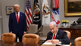 Binyamin Netanyahu, Beyaz Saray'da ABD Başkanı Donald Trump ile birlikte, 7 Nisan Pazartesi