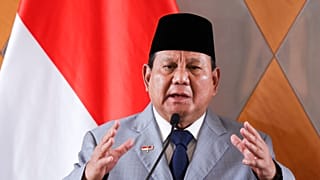 الرئيس الإندونيسي برابوو سوبيانتو يتحدث خلال مؤتمر صحفي في كوالالمبور، ماليزيا، يوم الاثنين 27 يناير 2025.