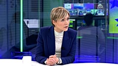 Kristrún Frostadóttir, die Ministerpräsidentin von Island, während des Euronews-Interviews.