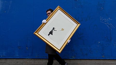 Qui se cache derrière les peintures de Banksy ?