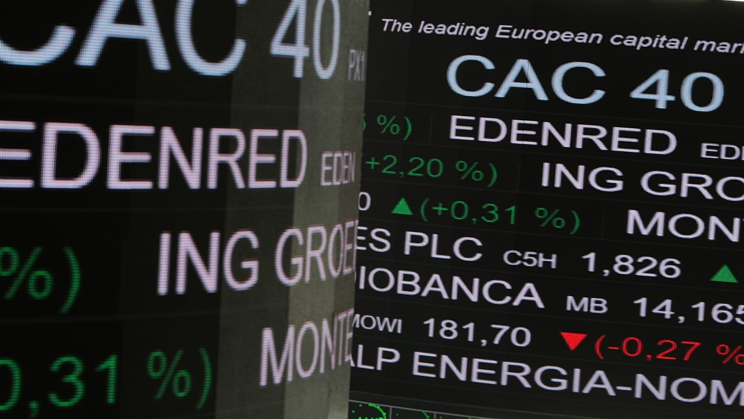 Kilátás az Euronext France piacfelügyeleti szobájára,kedd, április 8, 2025 Párizs külvárosában, La Defense üzleti negyedében. 2025. április 8.