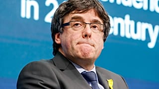 Archivo: El depuesto líder catalán Carles Puigdemont asiste a una conferencia en Suiza en 2018