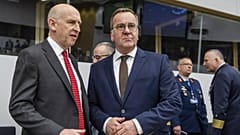 British Defence Secretary John Healey (left) with German Defence Minister Boris Pistorius.