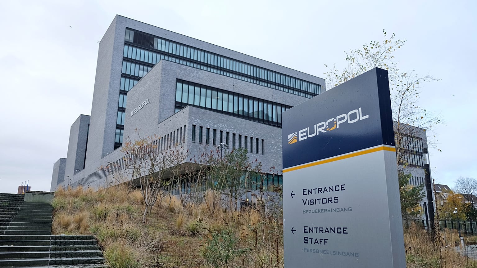 Vista exterior da sede da agência policial europeia Europol, em Haia, nos Países Baixos, sexta-feira, 2 de dezembro de 2016