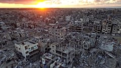Drone ile çekilen bir hava fotoğrafı, İsrail'in Refah'taki hava ve kara saldırısının neden olduğu yıkımı gösteriyor, 24 Ocak, 2025