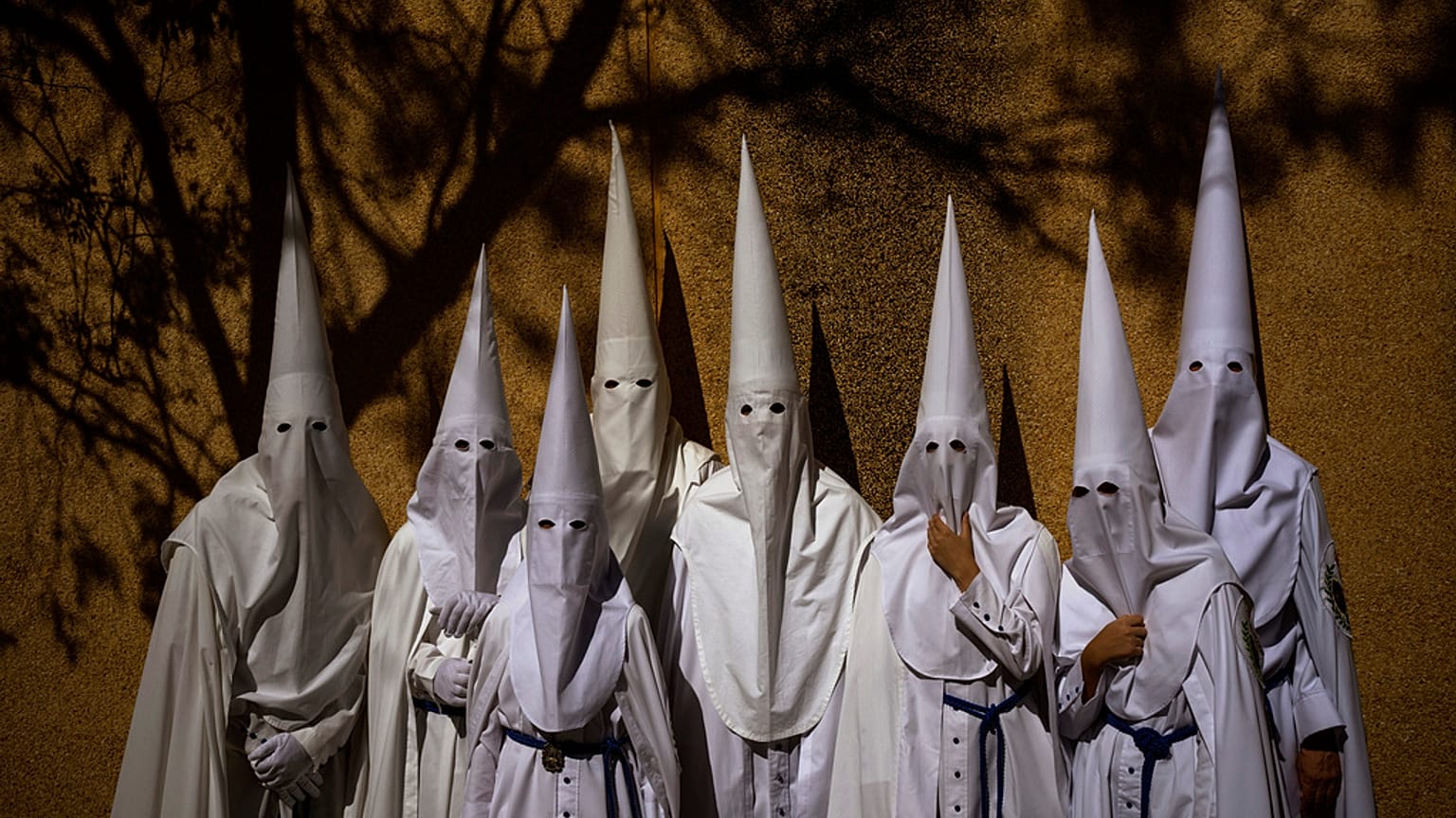 Penitentes de la Semana Santa española. 
