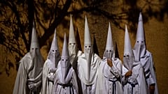 Penitentes de la Semana Santa española. 