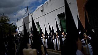 Penitentes da Semana Santa espanhola.