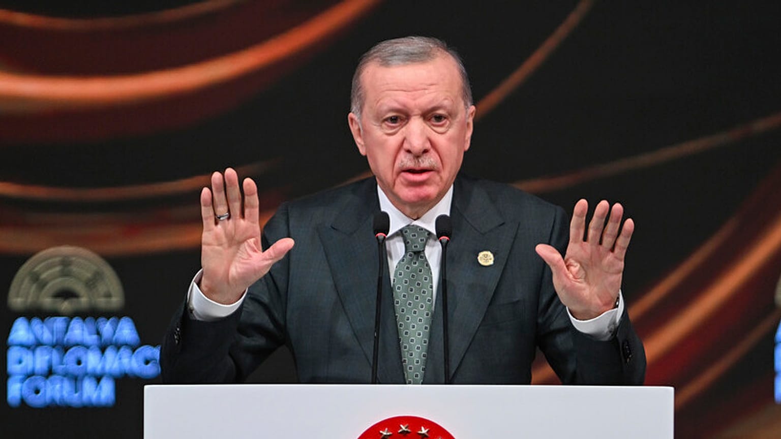 urkish President Recep Tayyip Erdogan gives a speech during the opening ceremony of the Antalya Diplomacy Forum in Antalya, Turkey, Friday, April 11, 2025