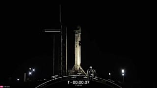 SpaceX pone en órbita 21 satélites Starlink