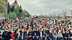 A Tisza Párt eredményvárója a Műegyetem rakparton - Budapest, 2025. április 13. 