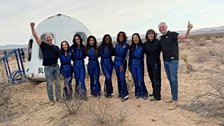 Jeff Bezos, Kerianne Flynn, Katy Perry, Lauren Sanchez, Aisha Bowe, Gayle King, Amanda Nguyen, Sarah Knights, Dave Limp