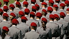 Symbolbild: Rekruten, 26. April 2007.