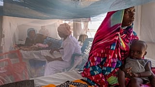Sudanesische Familien leiden unter Hunger in Metche Camp, Tschad nahe der sudanesischen Grenze. 06.04.2025
