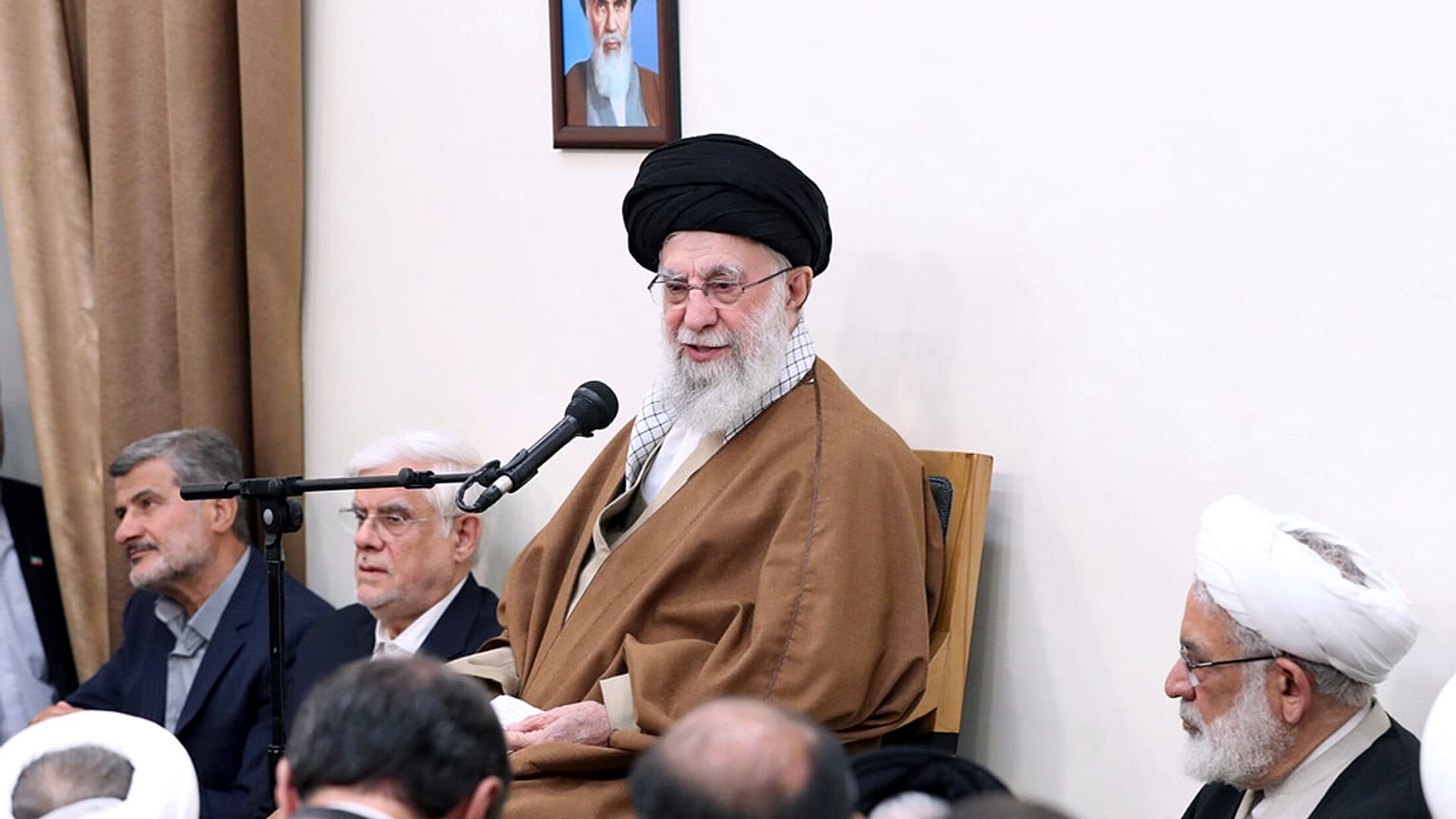 Ajatollah Ali Chamenei, Najwyższy przywódca Iranu.