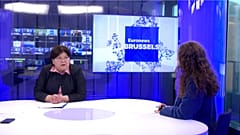 Elvira AZIMOVA, Chairperson of the Constitutional Court of the Republic of Kazakhstan and Euronews journalist Romane ARMANGAU