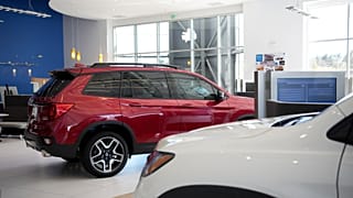 Colorado'da bir Honda bayisinin showroom katı, 10 Kasım 2022.