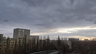 Nad Polskę nadciągają burze i ulewy.