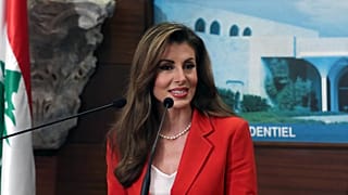 المبعوثة الأمريكية مورغان أورتاغوس خلال زيارتها إلى لبنان مطلع شهر نيسان 