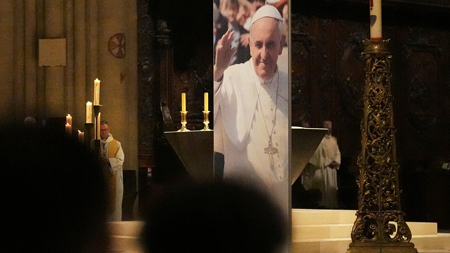 Así es el testamento del Papa Francisco: "El sepulcro debe estar en la tierra; sencillo"