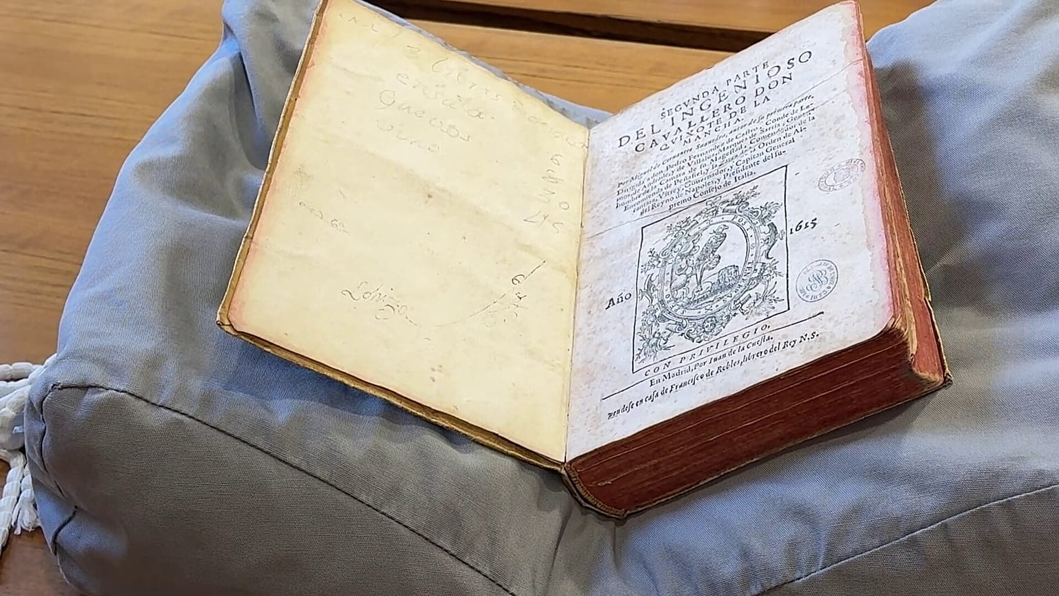 Uno de los primeros ejemplares de 'El Quijote' que se conserva en la Biblioteca Nacional. 