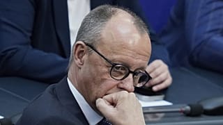 Friedrich Merz, a CDU kancellárjelöltje a Bundestagban