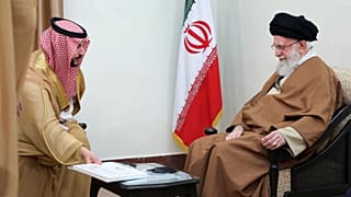 دیدار وزیر دقاع عربستان با رهبر جمهوری اسلامی ایران