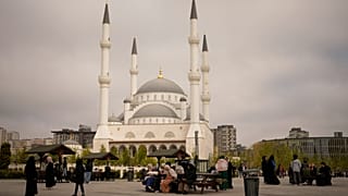 زمین لرزه نسبتا قدرتمندی استانبول ترکیه را لرزاند